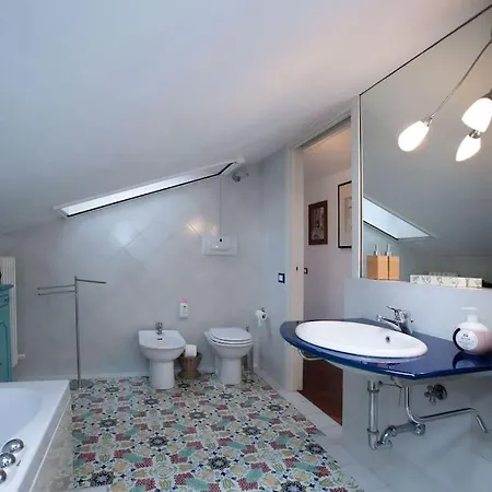 Terrazzino Vista Mare Idromassaggio Wi-fi A/c * 波尔图圣乔治