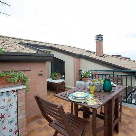 Terrazzino Vista Mare Idromassaggio Wi-fi A/c * Порто-Сан-Джорджо